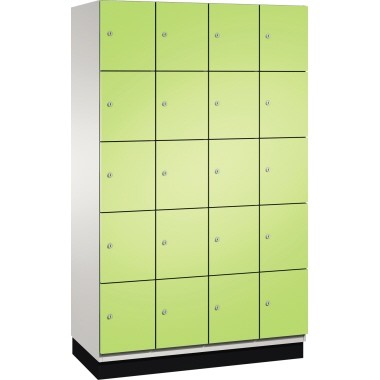Hier hat jeder Mitarbeiter ein Fach für private Gegenstände, die er bei der Arbeit braucht; C+P Fächerschrank 4510440S10013 Sockel 20Fächer