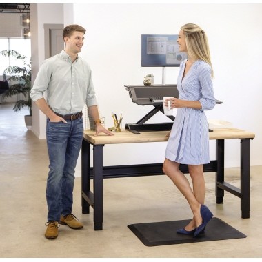 Besseres Betriebsklima dank wechselnder Schreibtische:Fellowes Sitz-Steh-Workstation Lotus - Geteilter Schreibtisch – Desk Sharing Konzepte Vor- und Nachteile