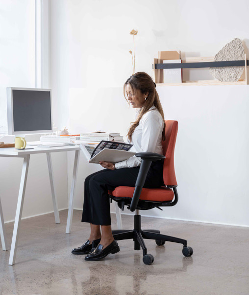 RH Axia 3122 2.2 Bürostuhl mit B-Mechanik und 4D-Armlehne – ergonomischer Bürostuhl bis 150 kg